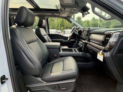 2026 Ford Super Duty F-350 DRW LARIAT