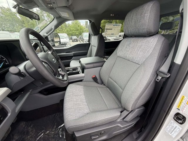 2026 Ford Super Duty F-350 DRW XLT