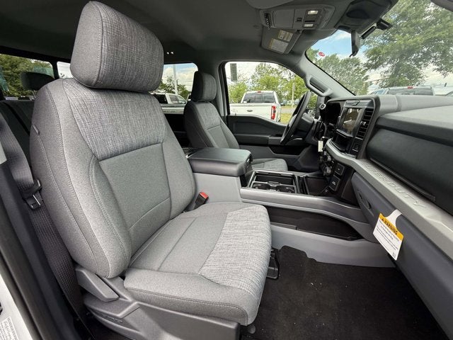 2026 Ford Super Duty F-350 DRW XLT