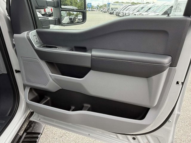 2026 Ford Super Duty F-350 DRW XLT