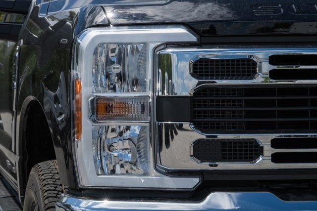 2026 Ford Super Duty F-350 DRW XLT