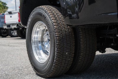 2026 Ford Super Duty F-350 DRW XLT