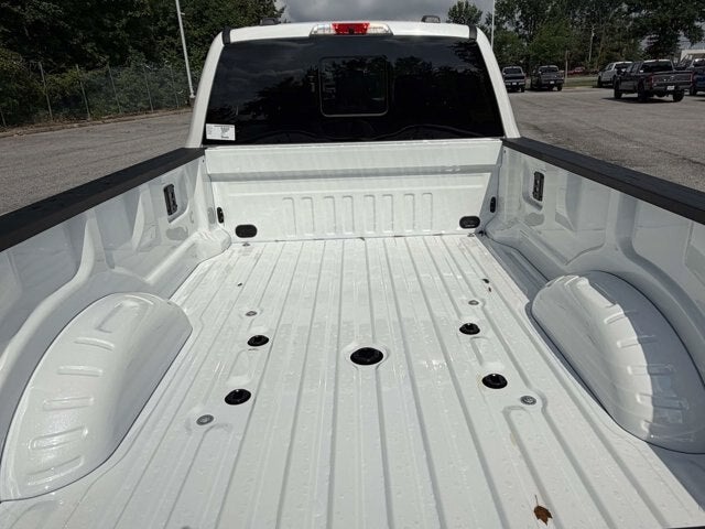 2026 Ford Super Duty F-350 DRW LARIAT