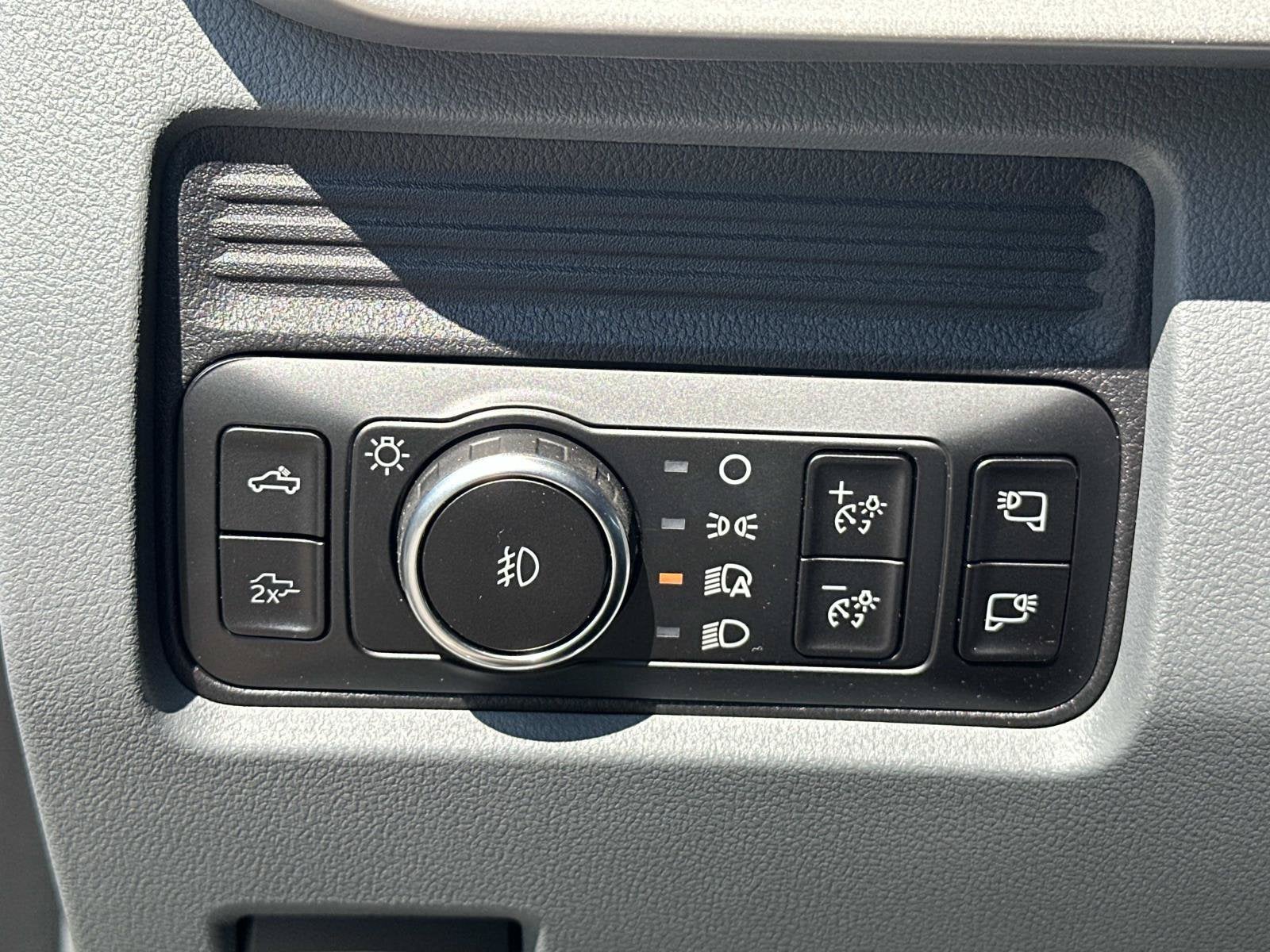2026 Ford Super Duty F-350 DRW XLT