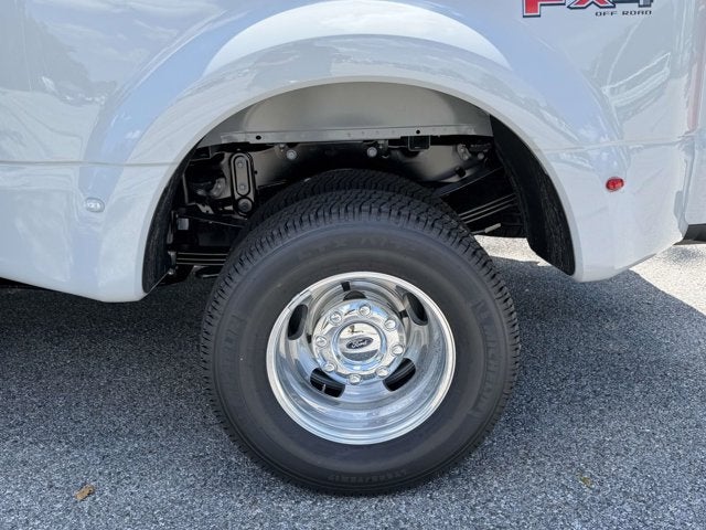 2026 Ford Super Duty F-350 DRW XL