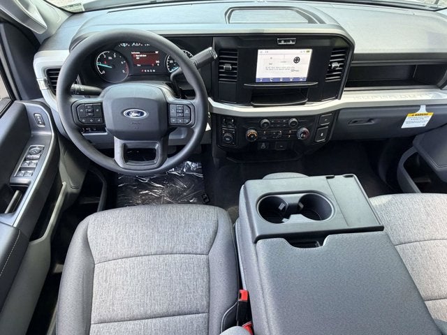 2026 Ford Super Duty F-350 DRW XL