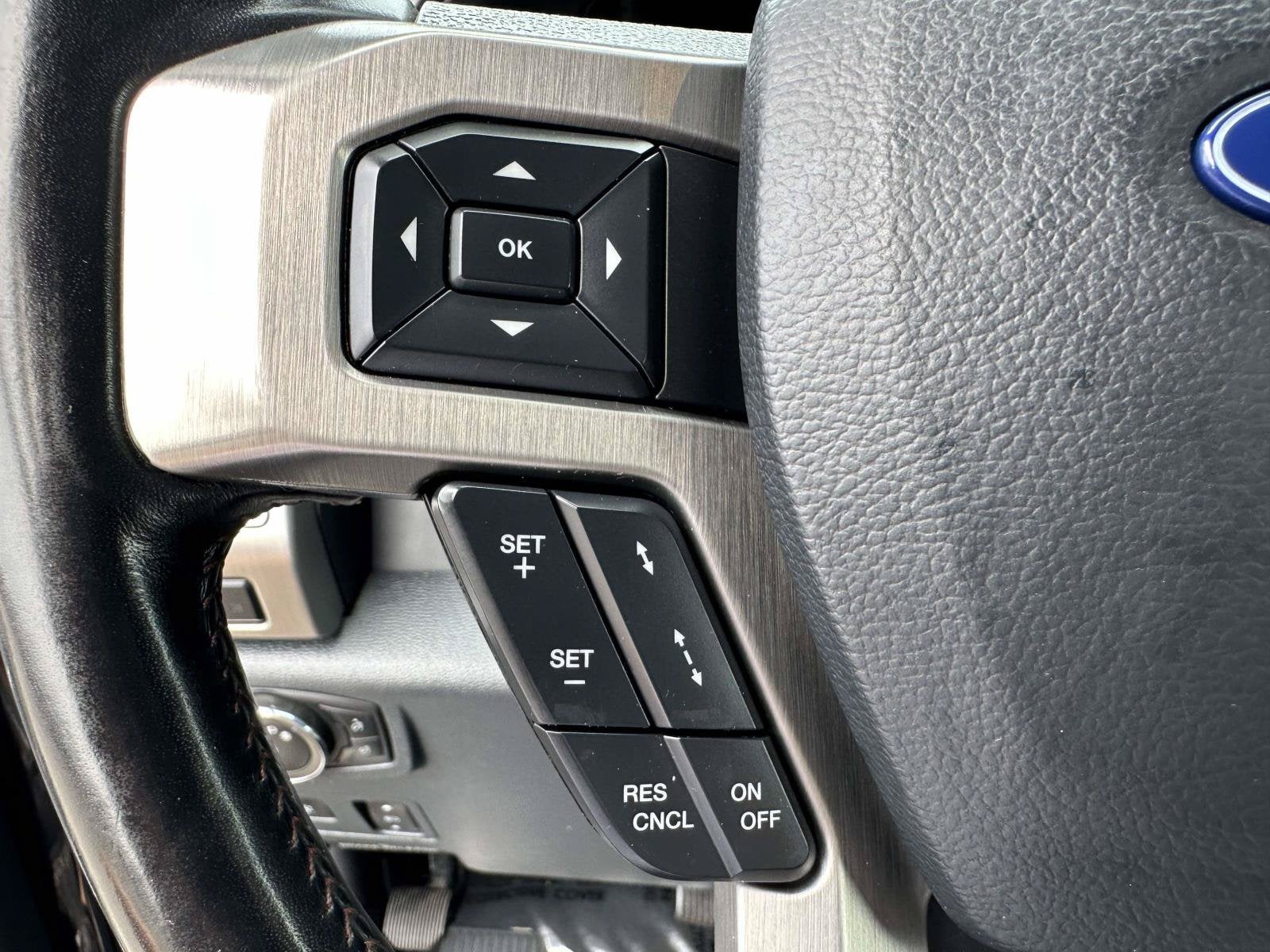 2022 Ford Super Duty F-450 DRW Platinum