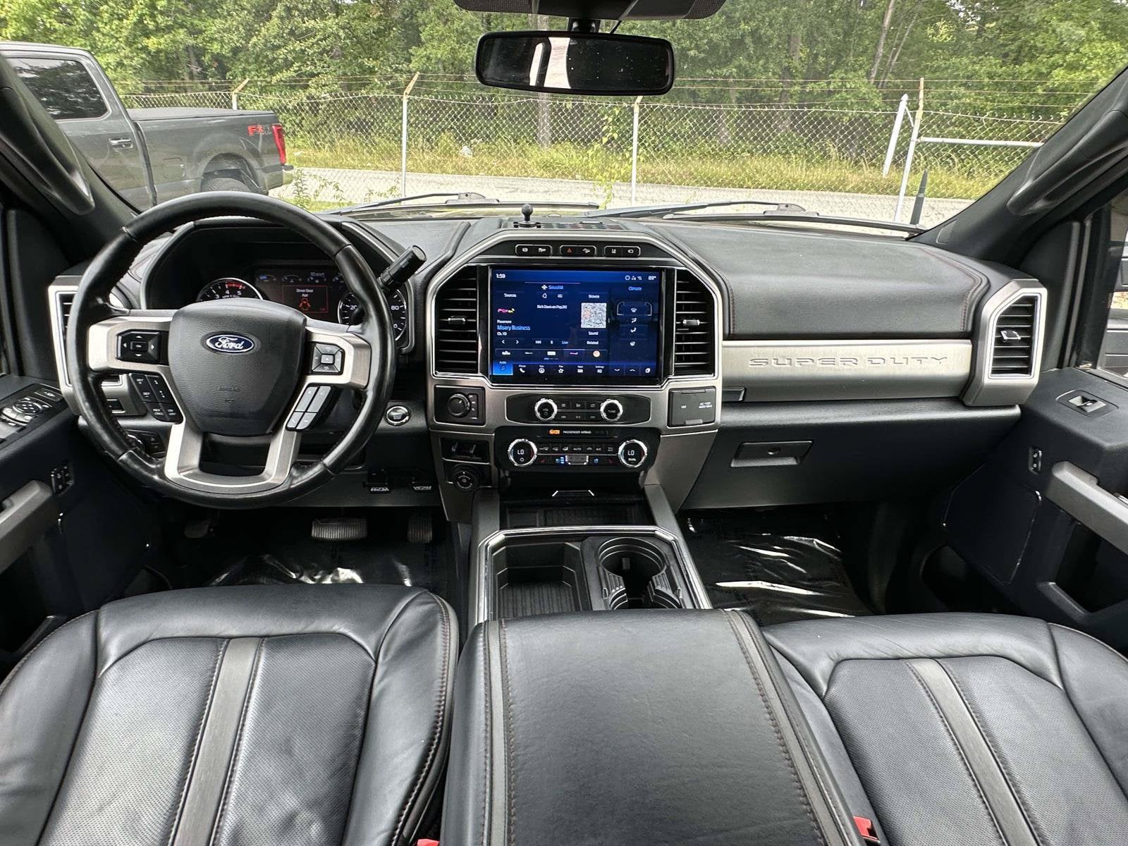 2022 Ford Super Duty F-450 DRW Platinum