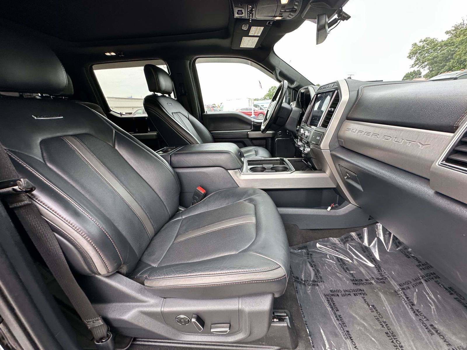 2022 Ford Super Duty F-450 DRW Platinum
