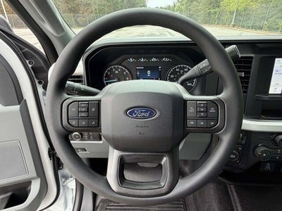 2027 Ford Super Duty F-350 SRW XL