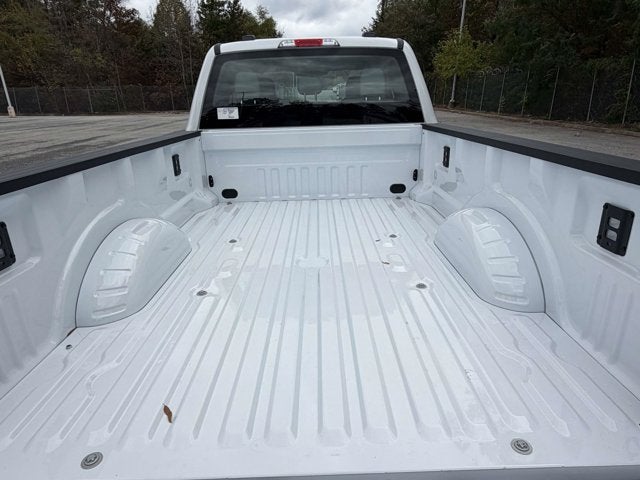 2027 Ford Super Duty F-350 SRW XL