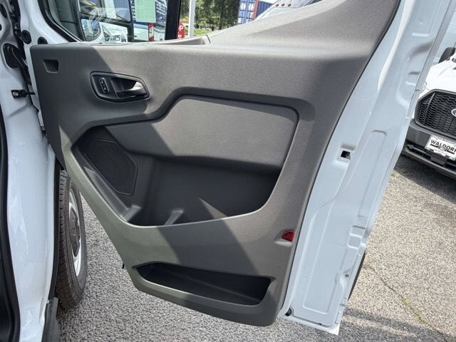2026 Ford Transit Cargo Van T-250 130" Low Rf 9150 GVWR RWD