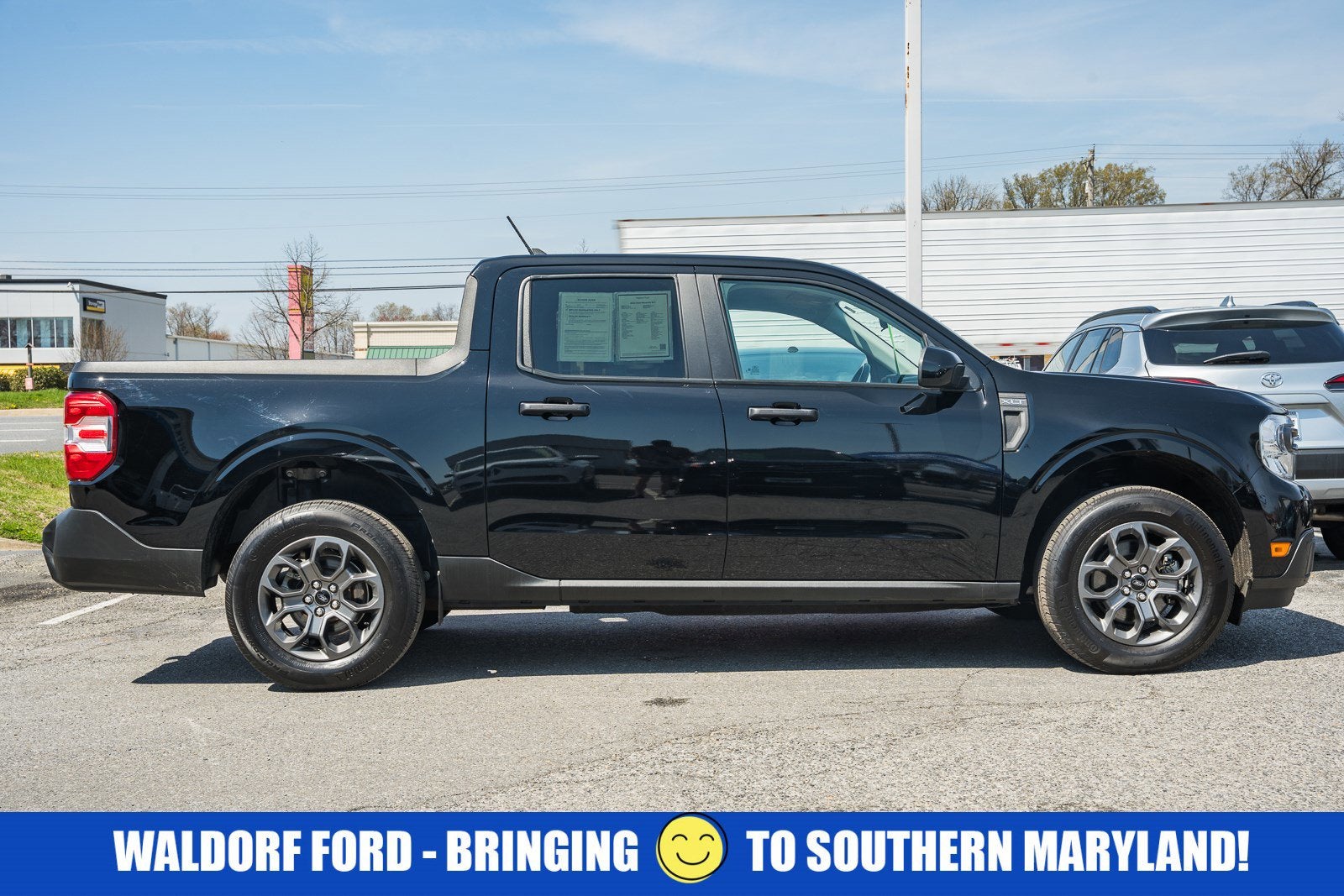 2023 Ford Maverick Base