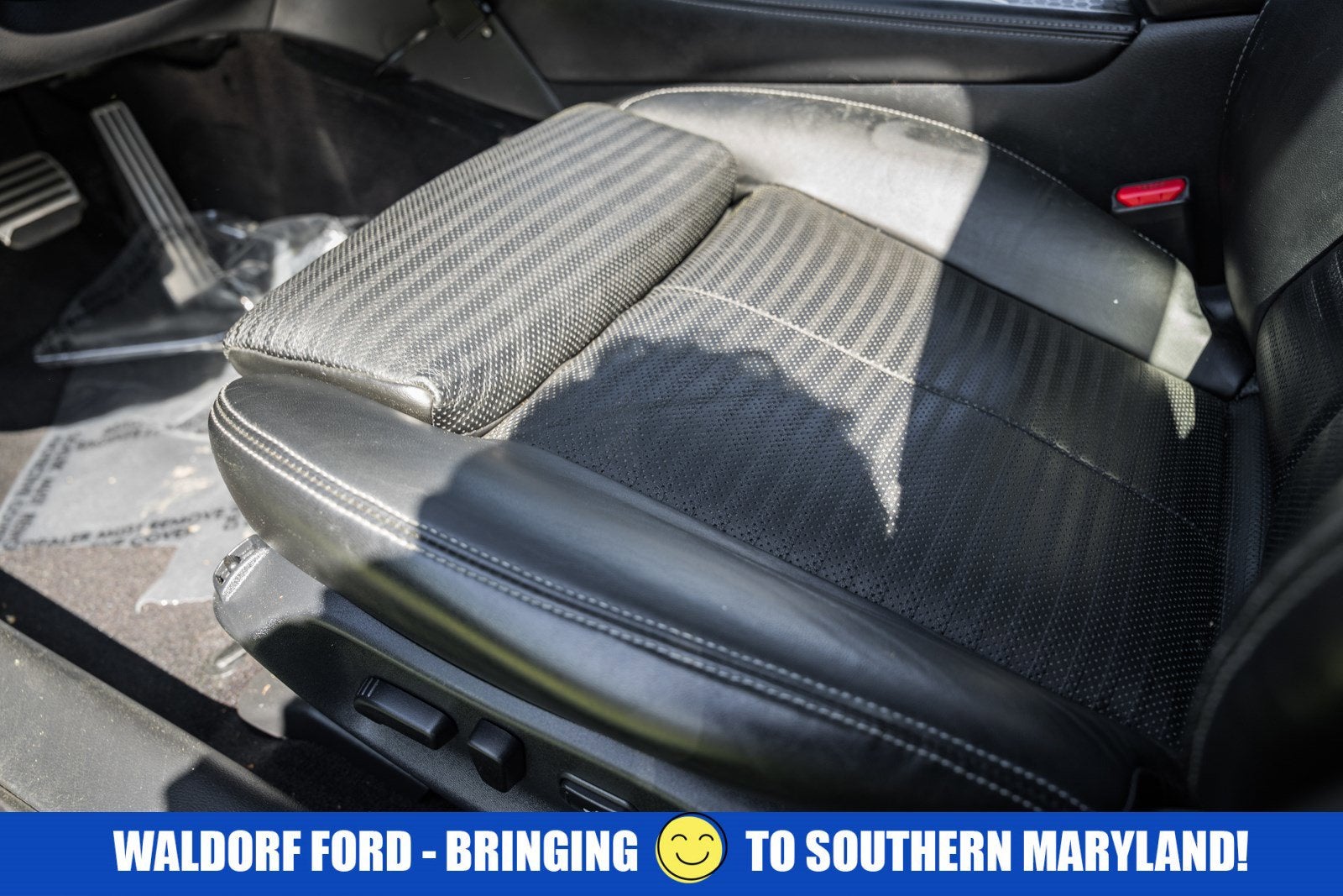 2015 INFINITI Q50 Hybrid Sport