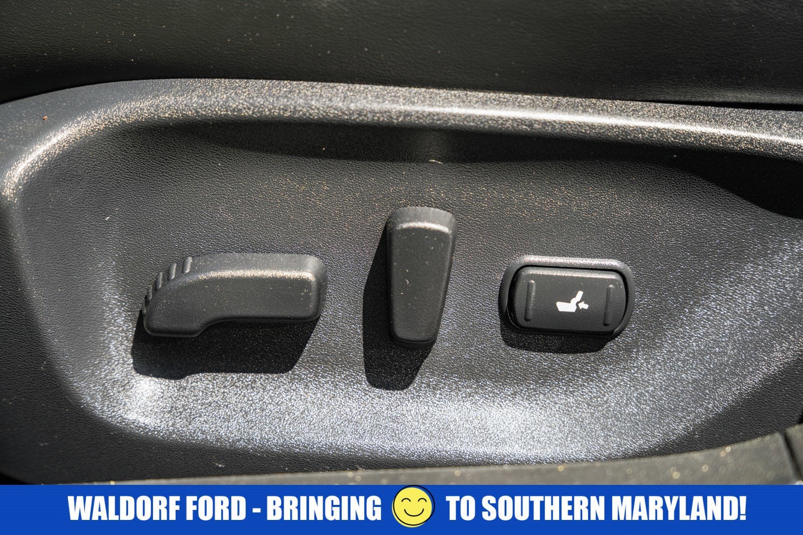 2015 INFINITI Q50 Hybrid Sport