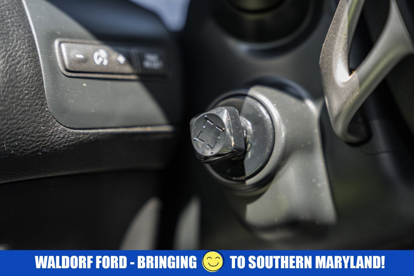 2015 INFINITI Q50 Hybrid Sport