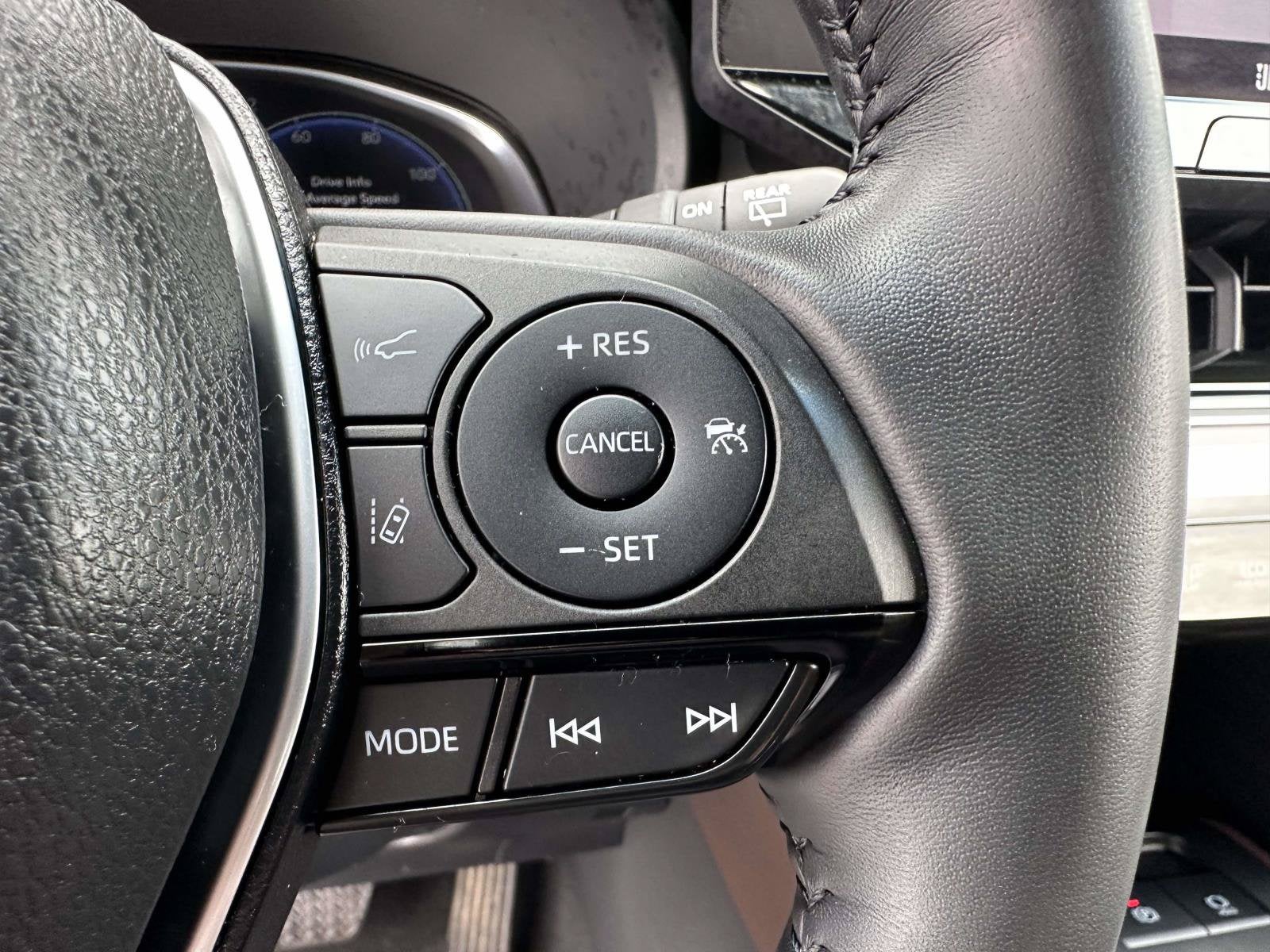 2023 Toyota Venza Base