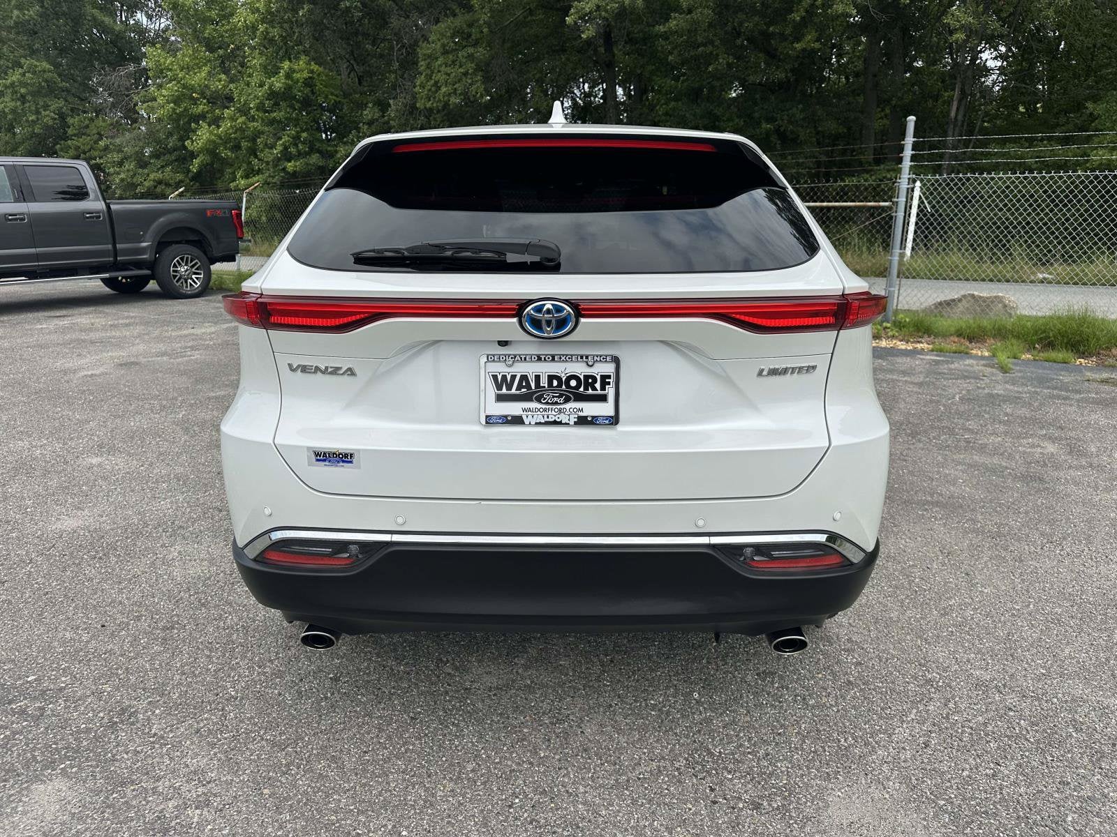 2023 Toyota Venza Base