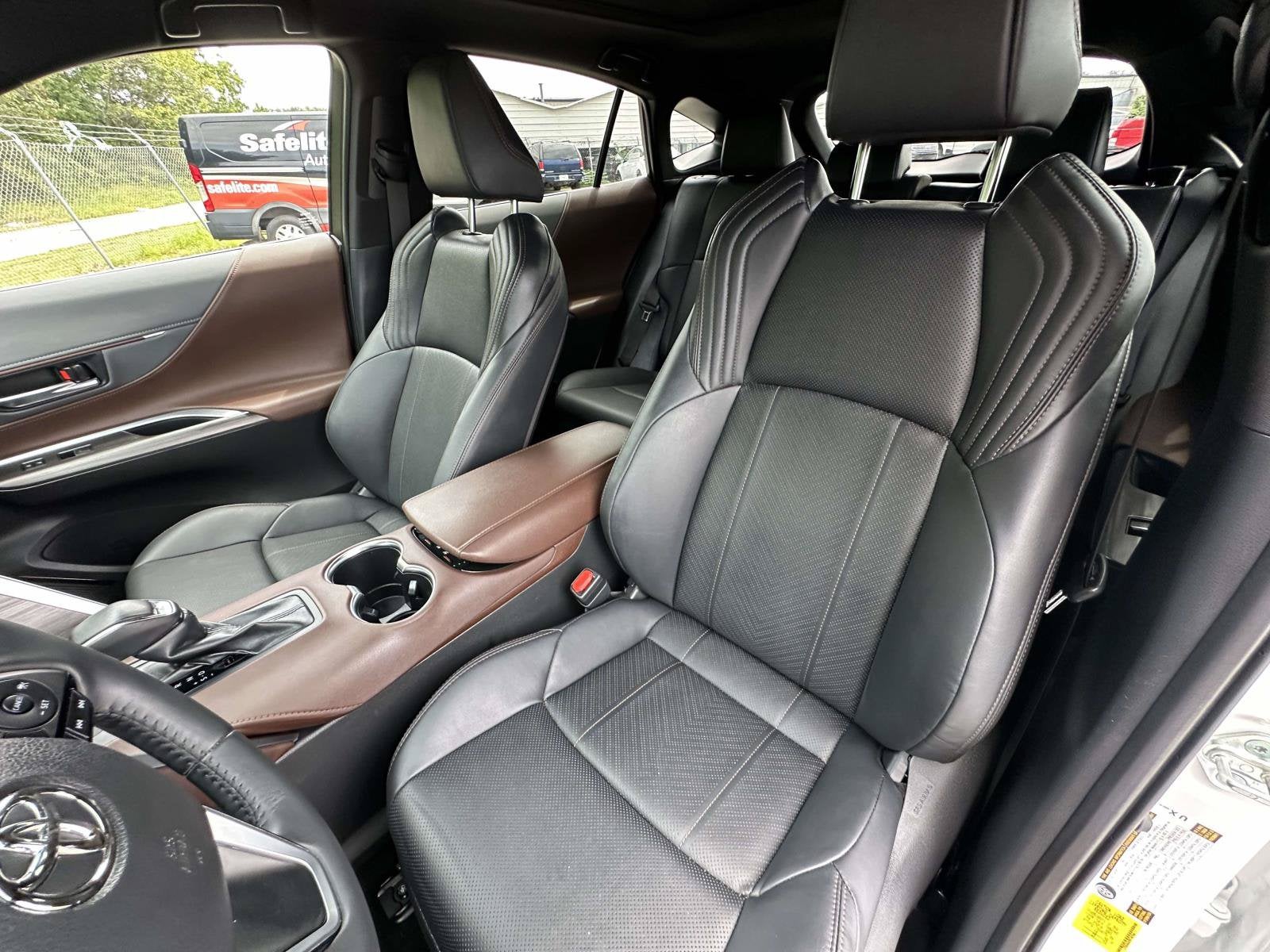 2023 Toyota Venza Base