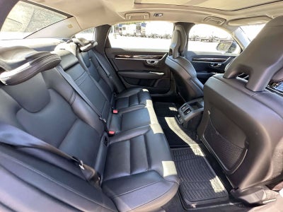 2019 Volvo S90 Momentum