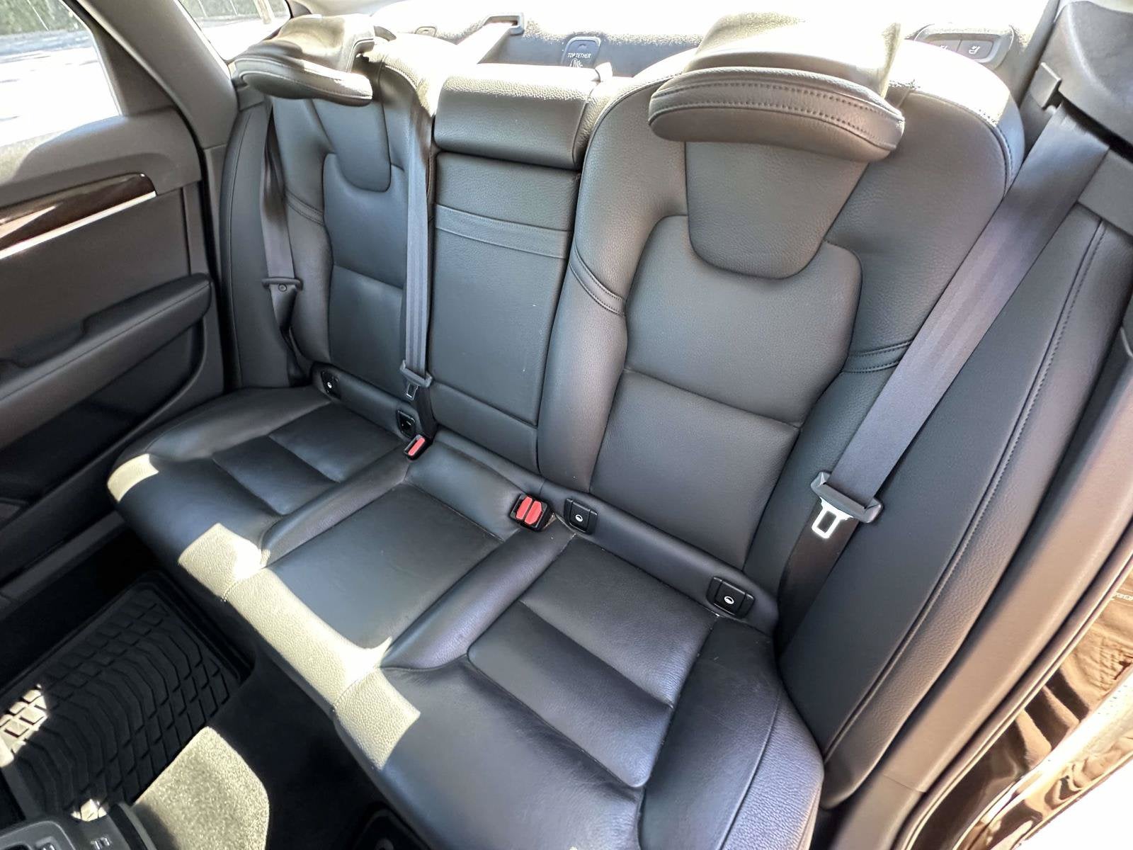 2019 Volvo S90 Momentum