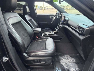 2022 Ford Explorer ST-Line