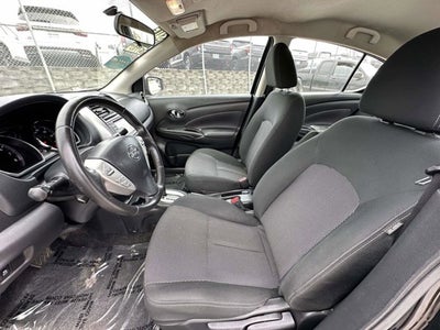 2017 Nissan Versa Sedan SV