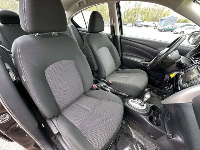 2017 Nissan Versa Sedan SV