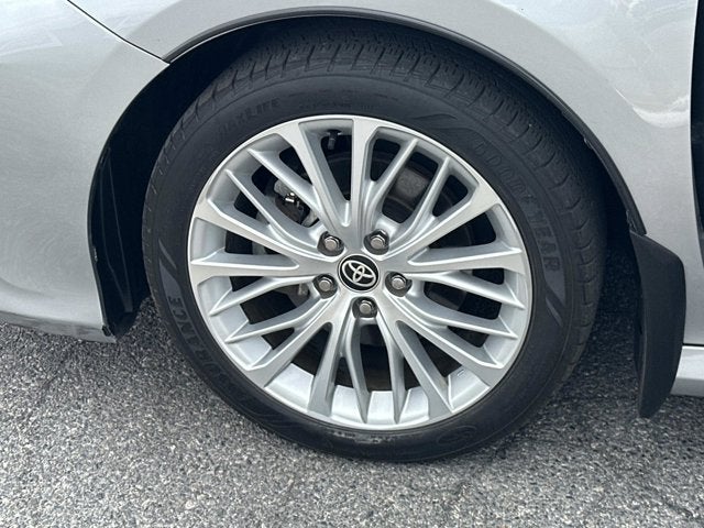 2020 Toyota Camry Hybrid XLE