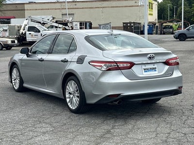 2020 Toyota Camry Hybrid XLE