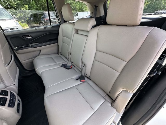 2019 Honda Pilot Touring 8-Passenger