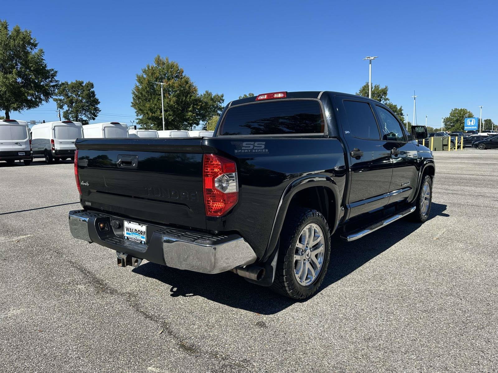 2018 Toyota Tundra 4WD Base