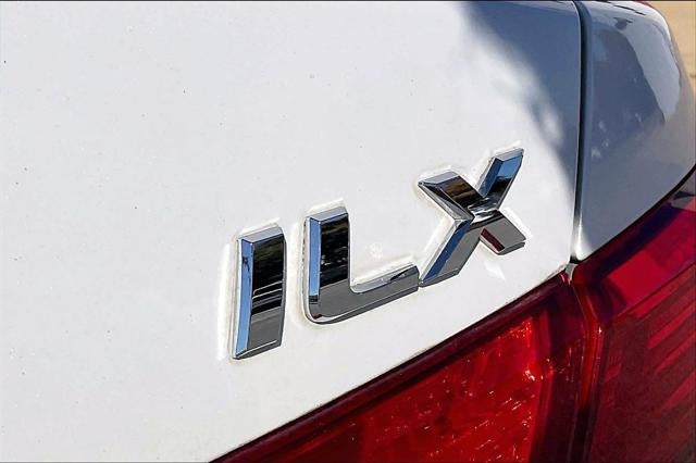 2013 Acura ILX Tech Pkg