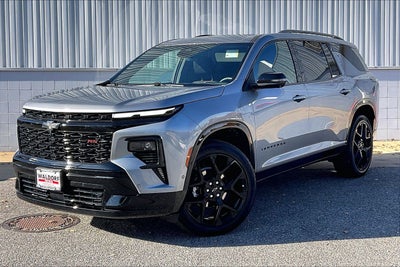 2025 Chevrolet Traverse FWD RS