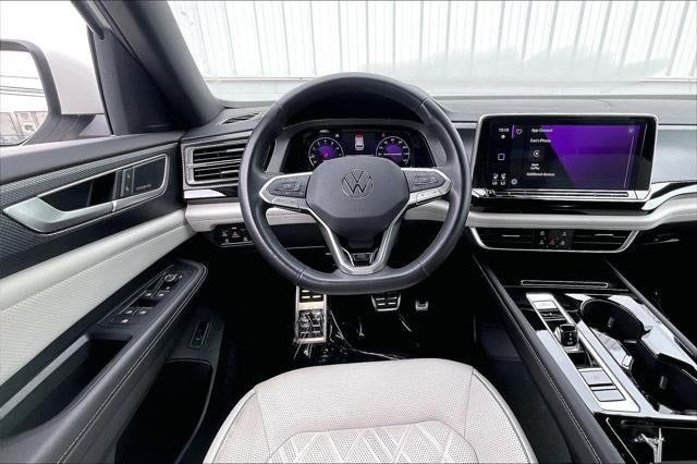 2025 Volkswagen Atlas Cross Sport 2.0T SEL Premium R-Line