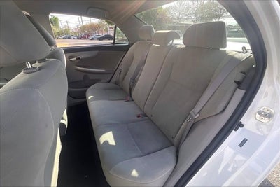 2011 Toyota COROLLA LE