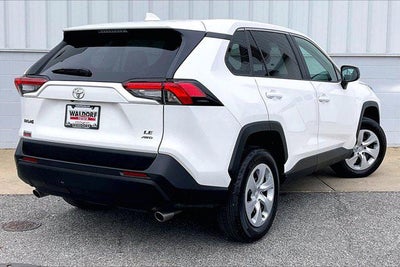 2025 Toyota RAV4 LE