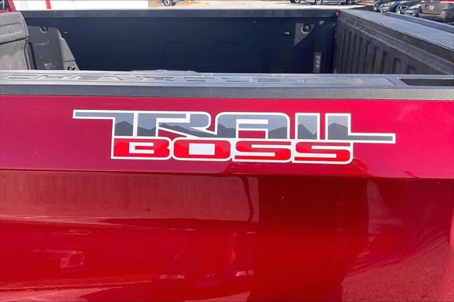 2022 Chevrolet Silverado LT Trail Boss