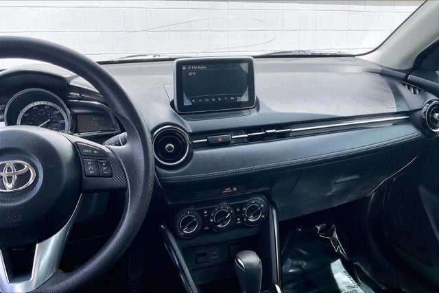 2017 Toyota Yaris iA Base