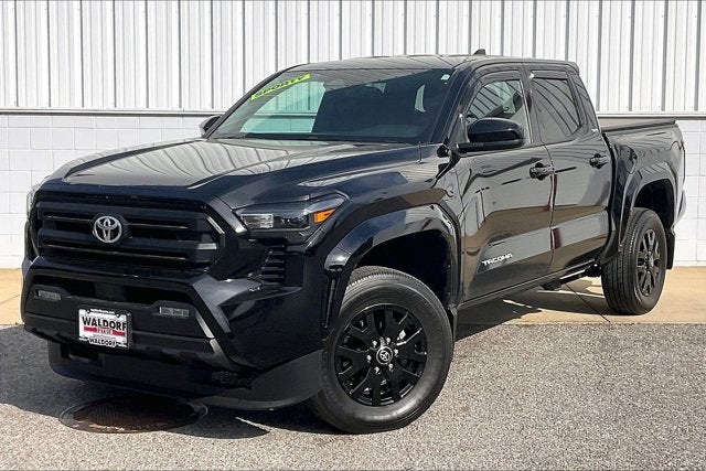 2025 Toyota TACOMA SR5 SR5