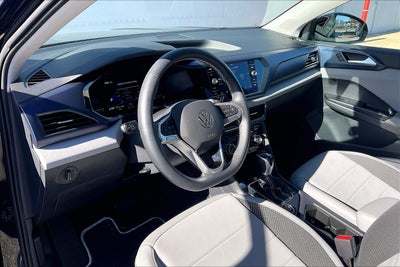 2023 Volkswagen Taos SE