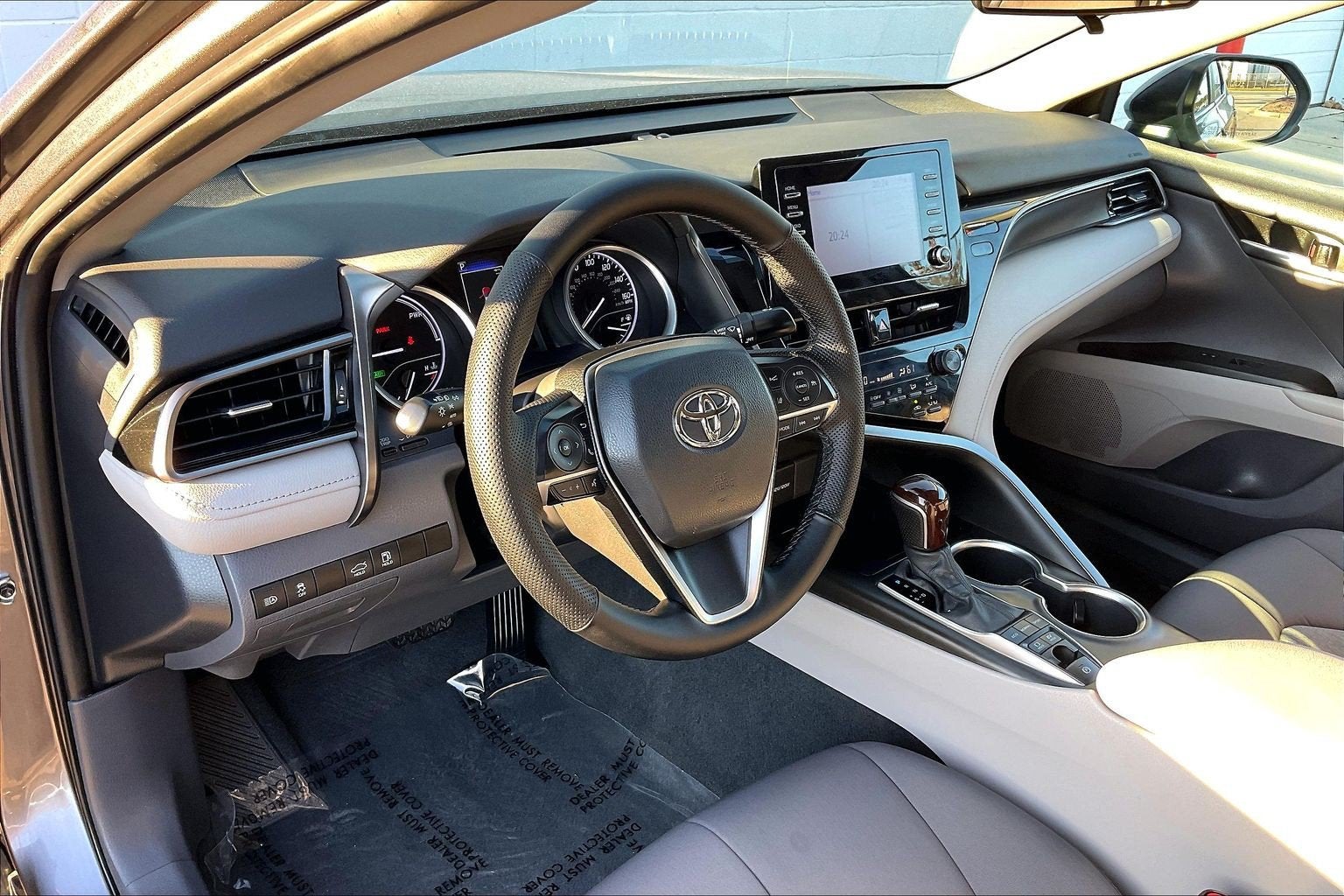 2022 Toyota Camry Hybrid Hybrid LE