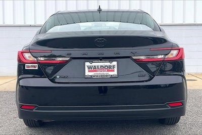 2025 Toyota CAMRY LE