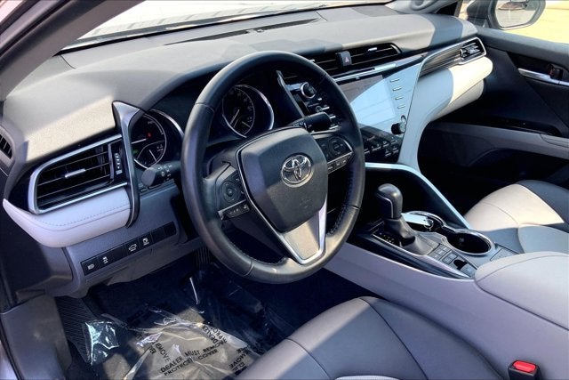 2020 Toyota Camry Hybrid Hybrid XLE