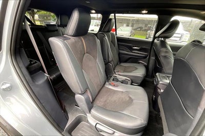 2026 Toyota Grand Highlander Hybrid MAX Platinum