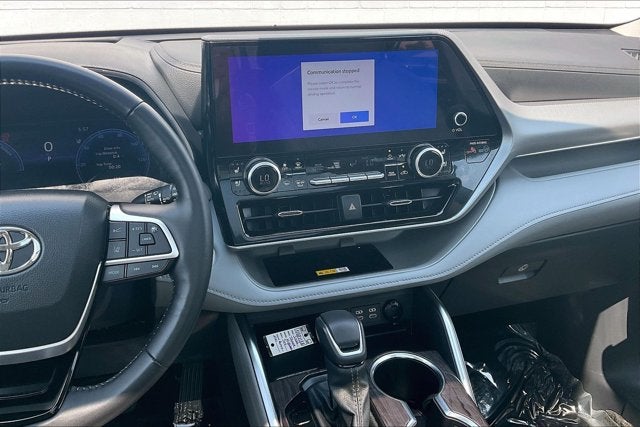2024 Toyota Highlander Hybrid Platinum