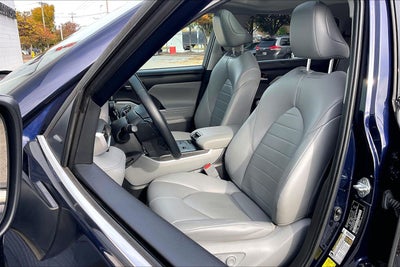 2021 Toyota Highlander Hybrid Hybrid XLE