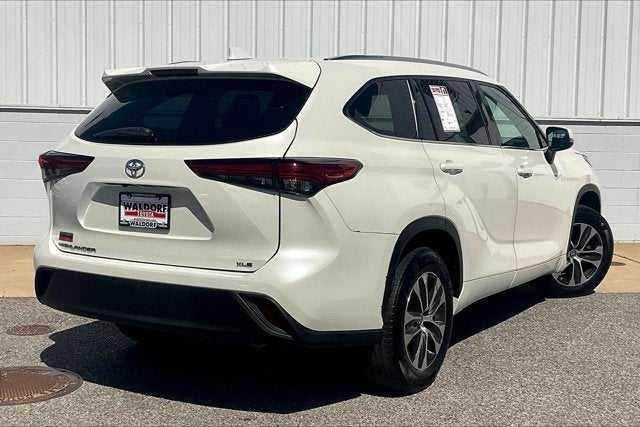 2020 Toyota HIGHLANDER XLE