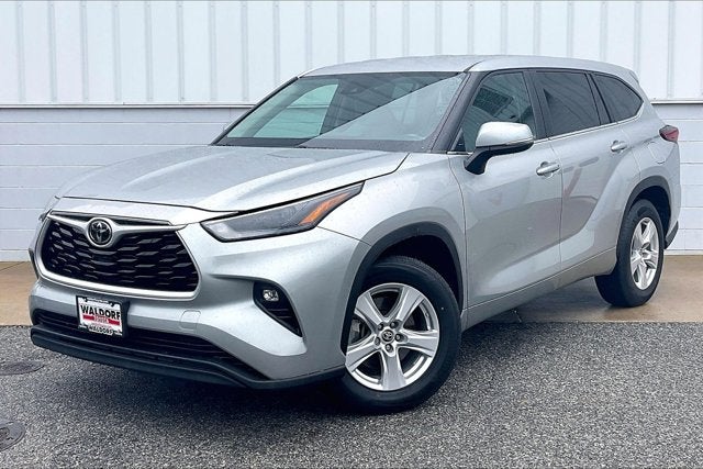 2023 Toyota HIGHLANDER LE