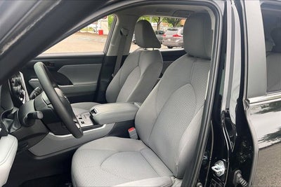 2023 Toyota HIGHLANDER L